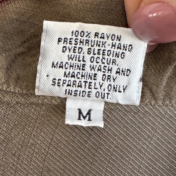 CP Shades 100% Rayon Brown Double Pocket Button Down, Size M - Picture 5 of 7